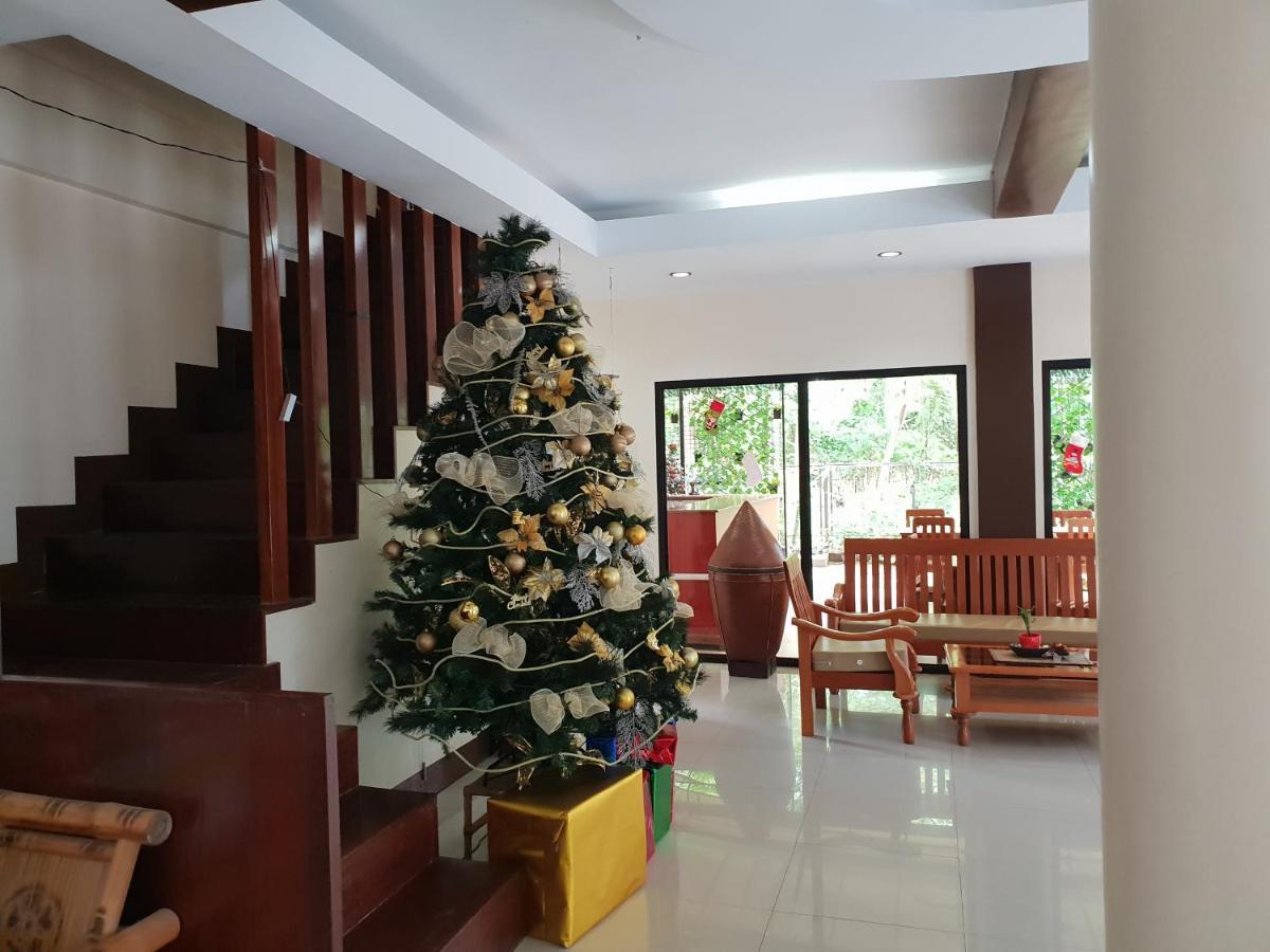 Diakopes Inn Puerto Princesa Buitenkant foto