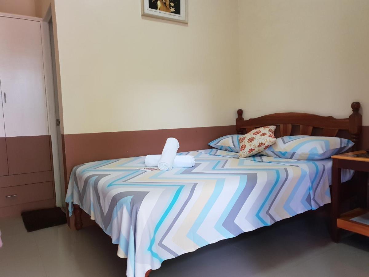 Diakopes Inn Puerto Princesa Buitenkant foto