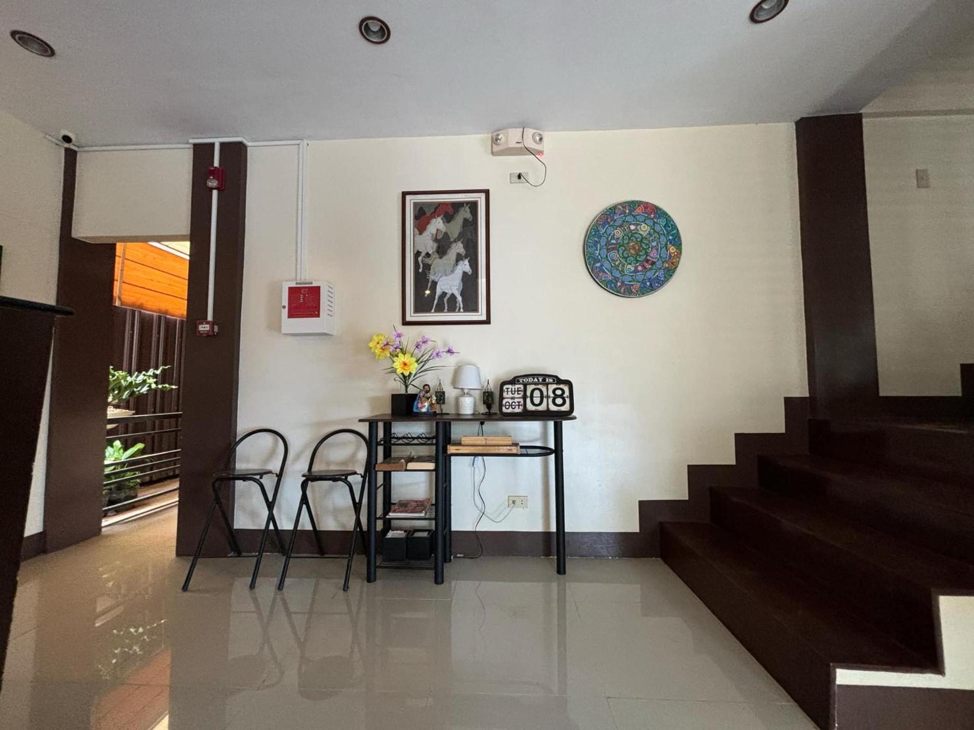 Diakopes Inn Puerto Princesa Buitenkant foto
